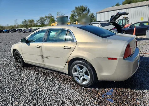 2010 Chevrolet Malibu Ls from USA, damaged, VIN 1G1ZB5EB8AF277415